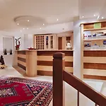 Posthotel Am Arlberg Отель Штренген