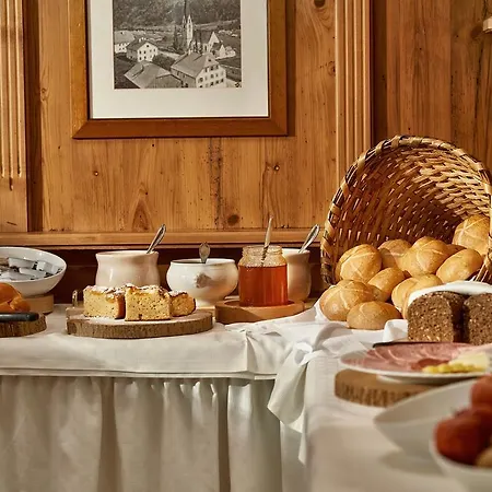 호텔 Posthotel Am Arlberg