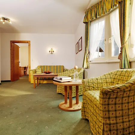 Posthotel Am Arlberg Hotel Strengen