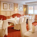 Posthotel Am Arlberg Strengen