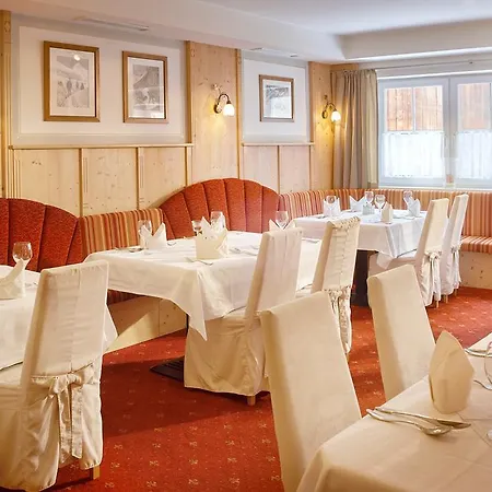 Posthotel Strengen Am Arlberg Strengen