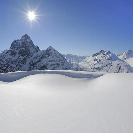 Szálloda Posthotel Am Arlberg 3*