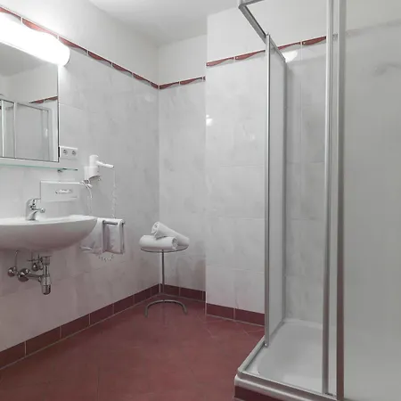 Posthotel Am Arlberg Szálloda Strengen