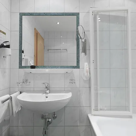 Posthotel Am Arlberg Szálloda Strengen
